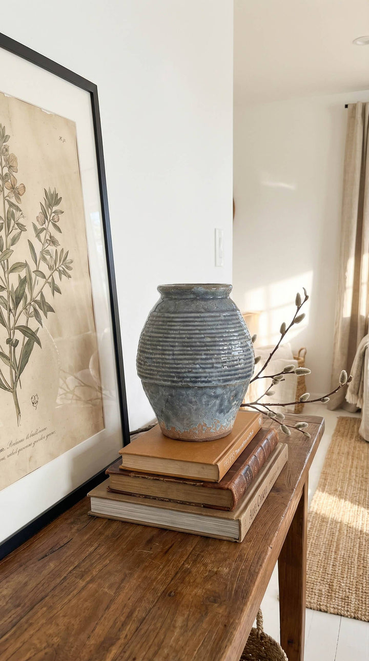 Ardea Vase