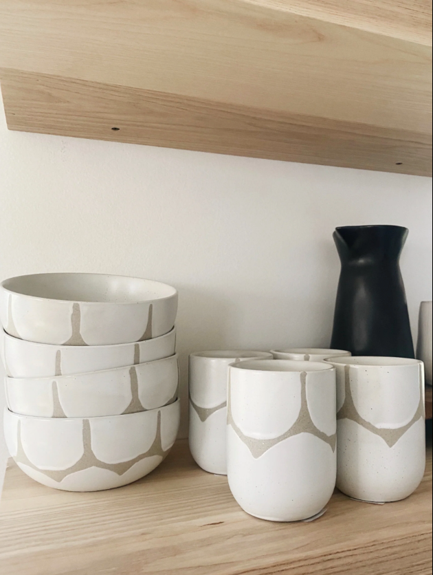 Hand-Painted Stoneware Cup w/ Scallop Design