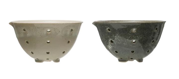 Stoneware Berry Bowl with Glaze