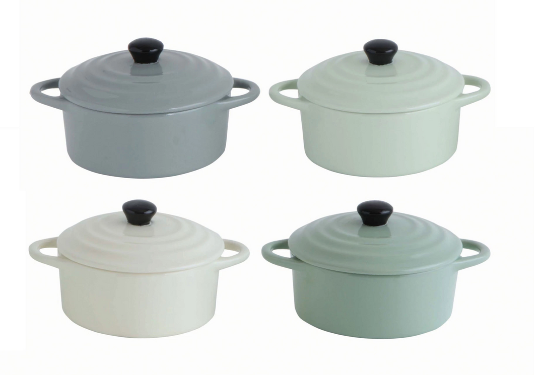 Stoneware Mini Baker with Lid