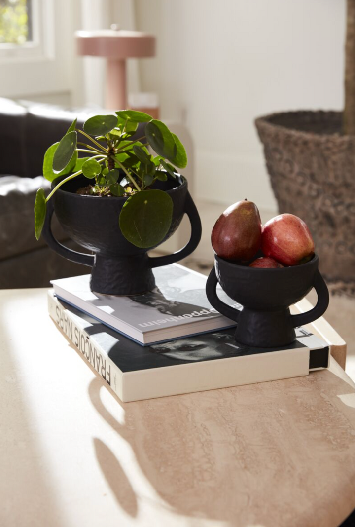 Black Planter w/ Handles