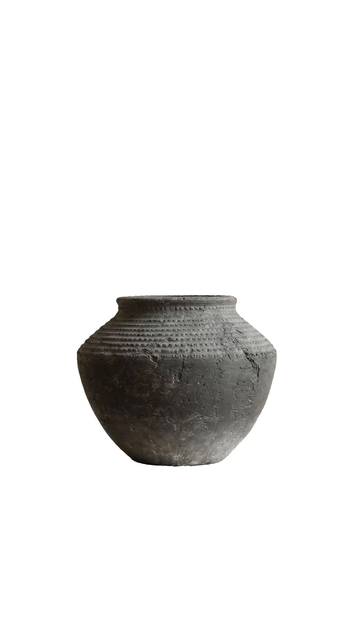 Kaela Vase